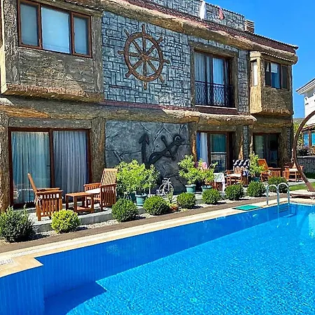 Pupa Alacati Hotel Cesme