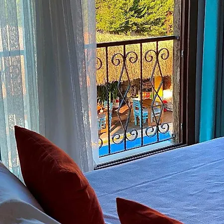 Pupa Alacati Hotel
