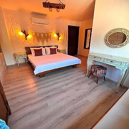 Pupa Alacati Hotel 5*