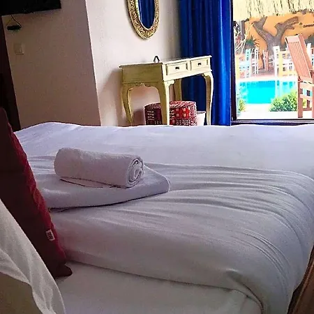 Pupa Alacati Hotel Cesme